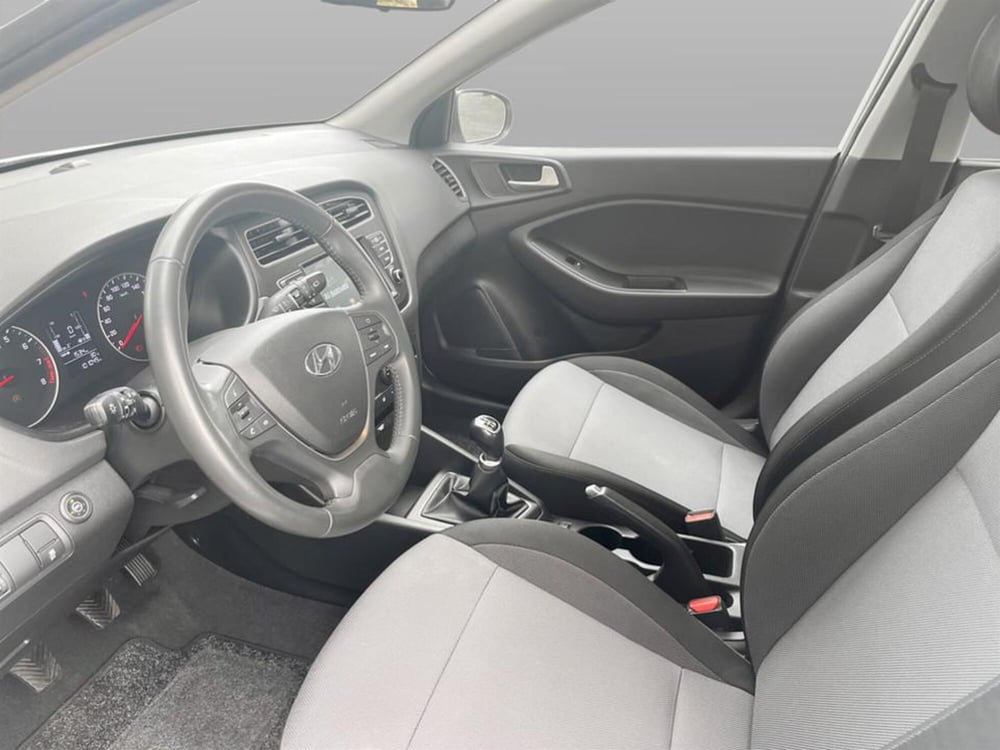 Hyundai i20 usata a Verona (9)