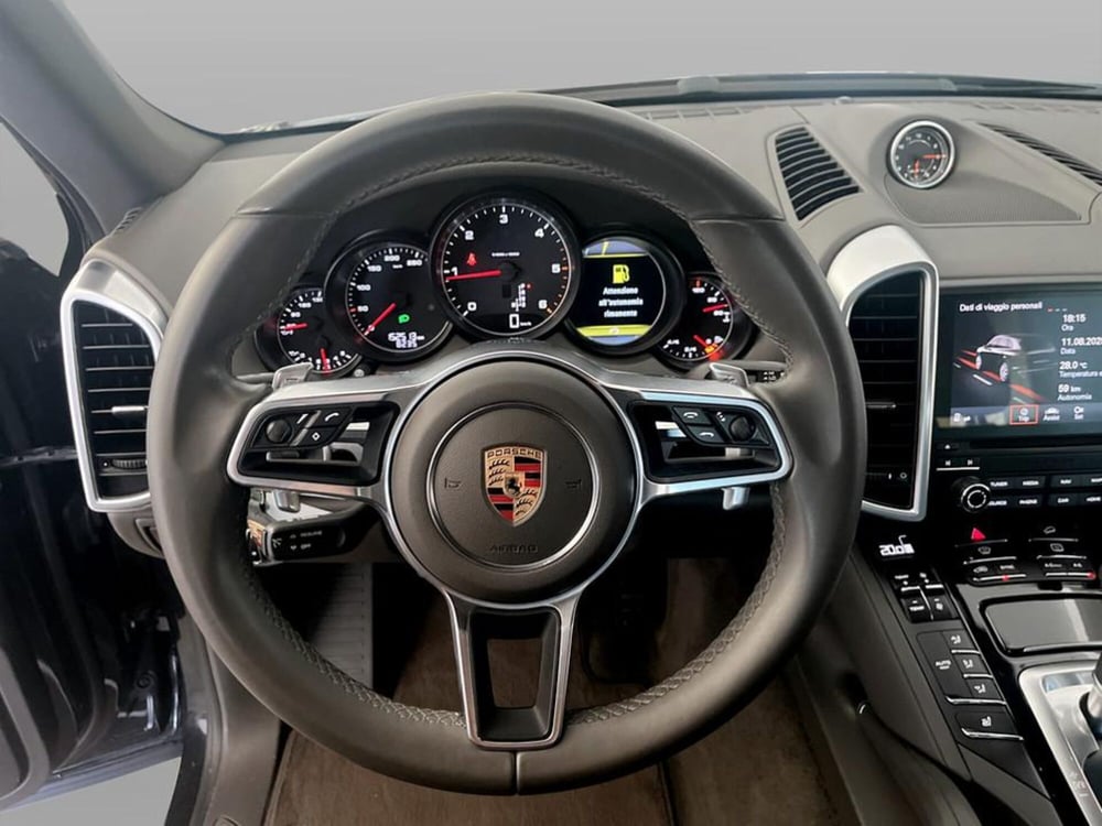 Porsche Cayenne usata a Verona (12)