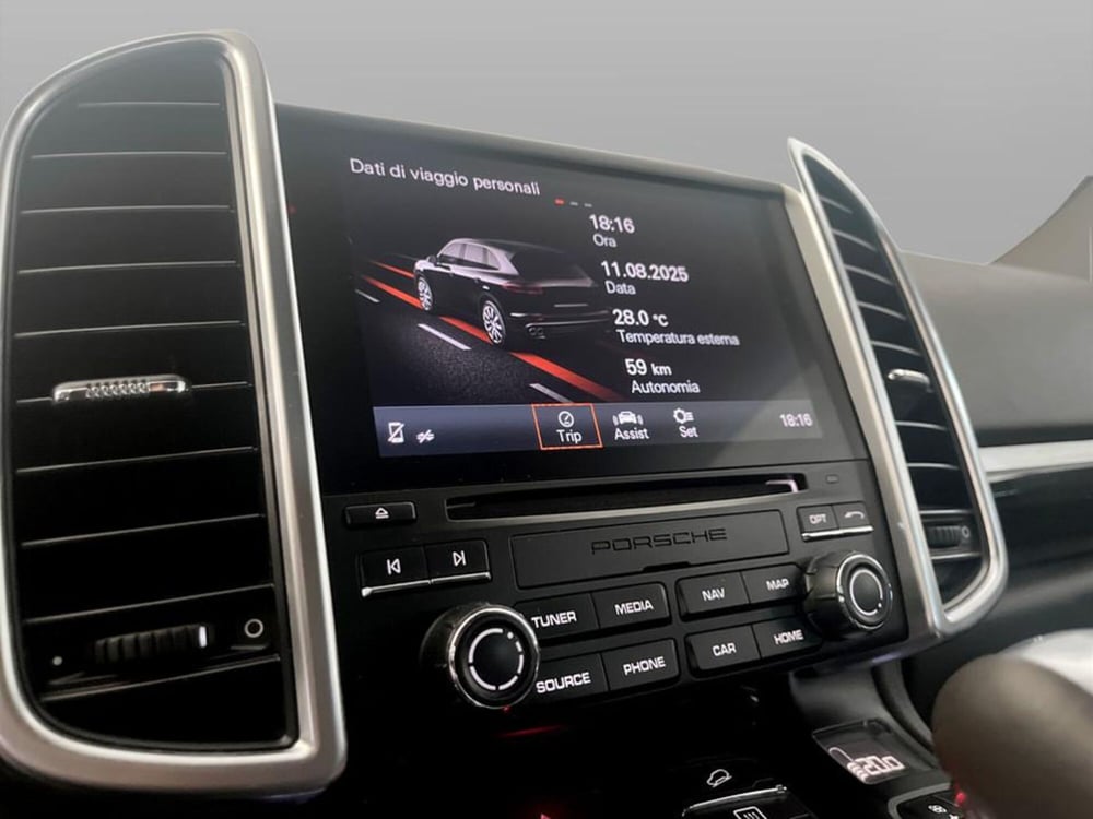 Porsche Cayenne usata a Verona (14)
