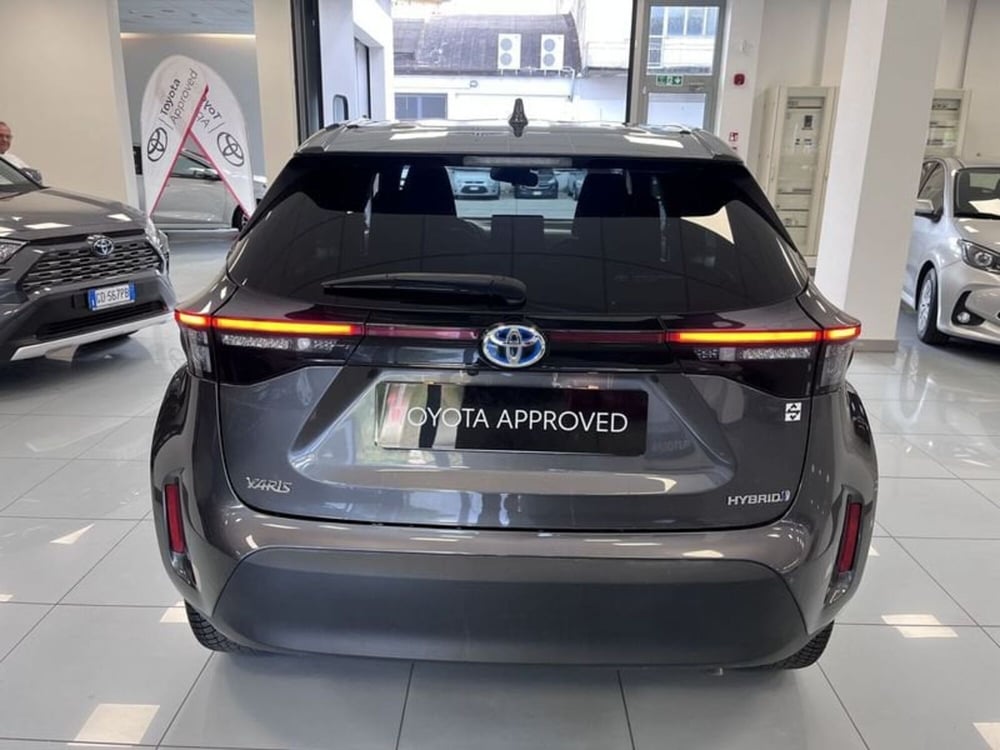 Toyota Yaris Cross usata a Prato (5)