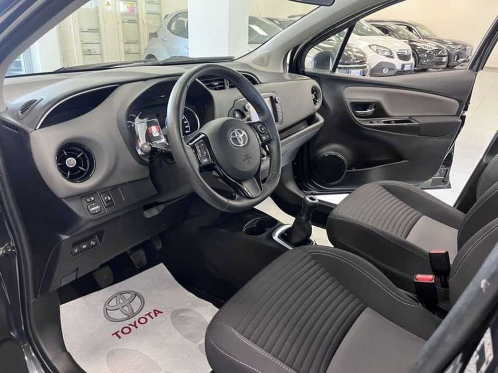 Toyota Yaris usata a Prato (10)