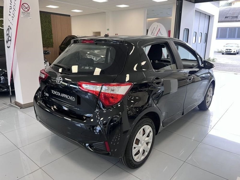 Toyota Yaris usata a Prato (4)