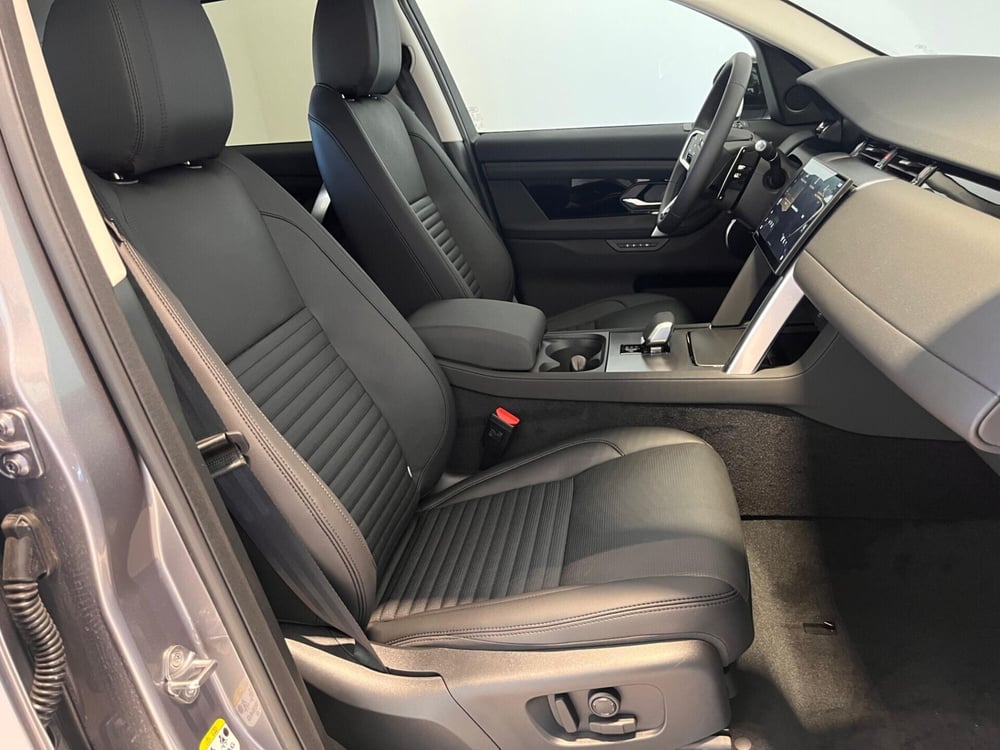 Land Rover Discovery Sport usata a Napoli (3)