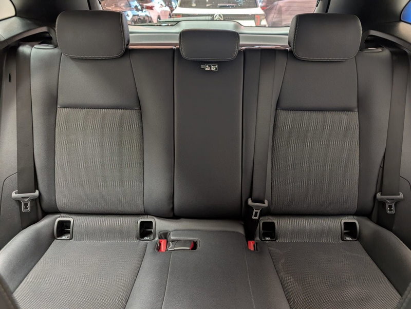 Mercedes-Benz GLA SUV usata a Teramo (13)