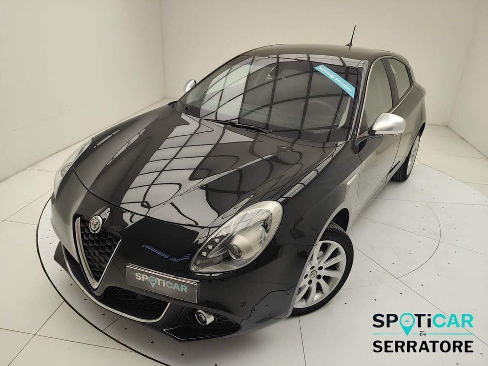 Alfa Romeo Giulietta usata a Como (15)