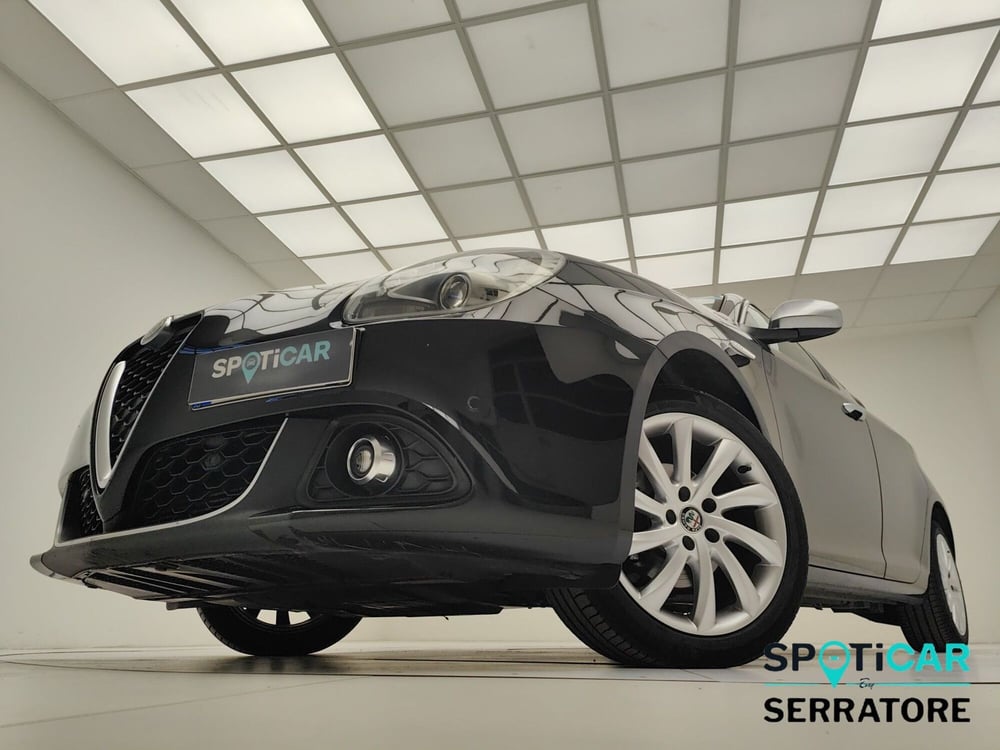 Alfa Romeo Giulietta usata a Como (3)