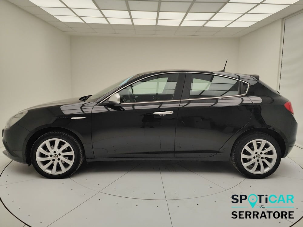 Alfa Romeo Giulietta usata a Como (4)