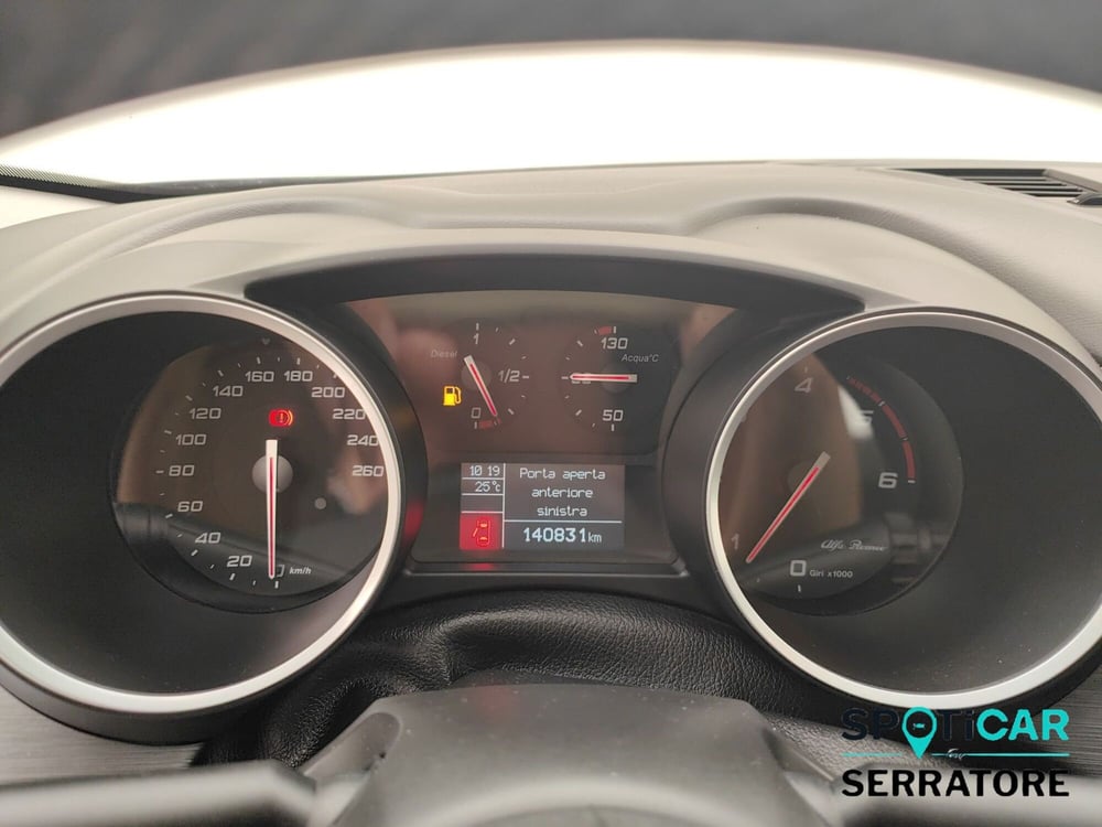 Alfa Romeo Giulietta usata a Como (9)
