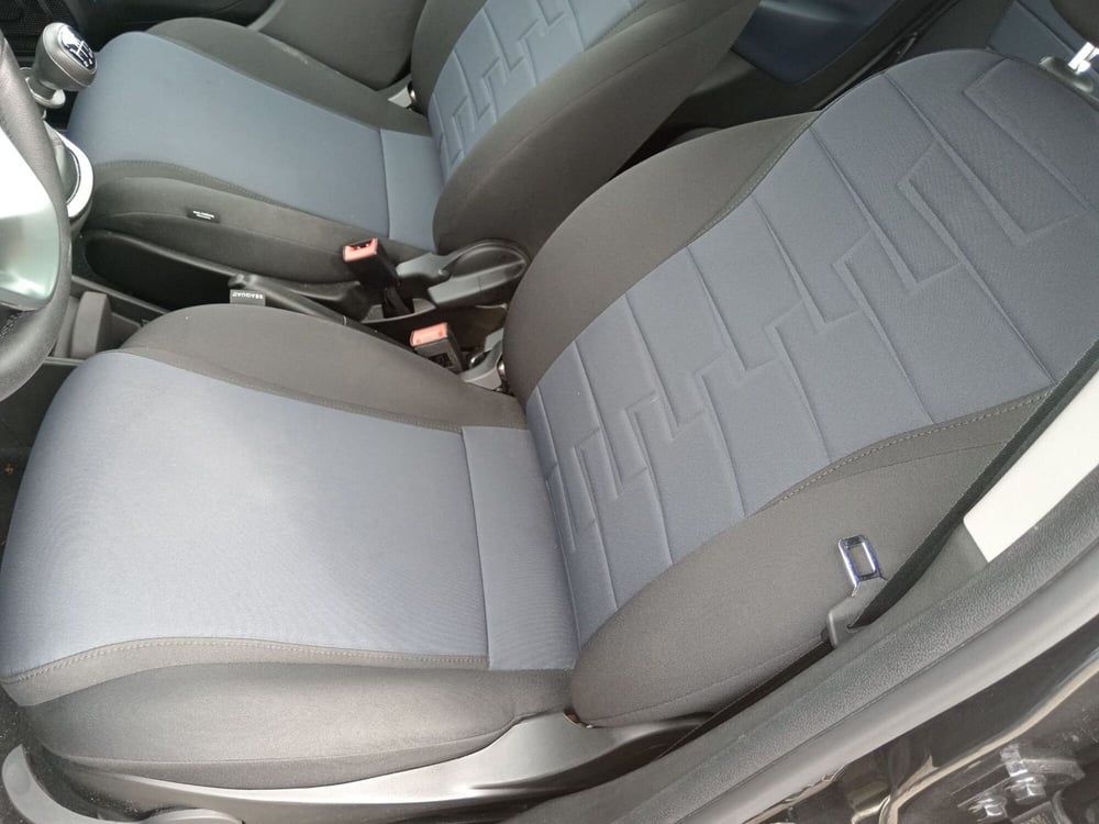 Lancia Ypsilon usata a Alessandria (12)