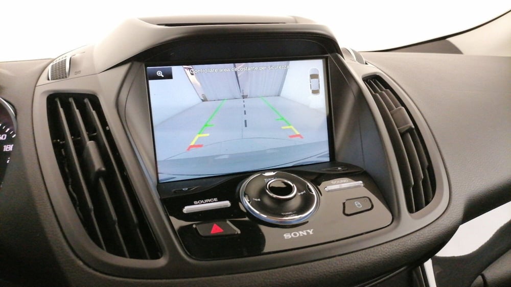 Ford Kuga usata a Roma (15)