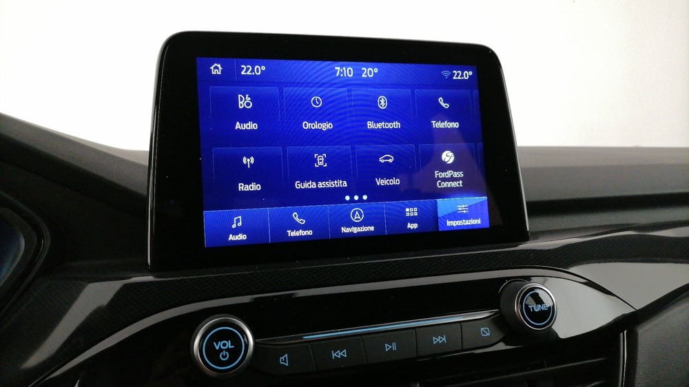 Ford Kuga usata a Roma (18)