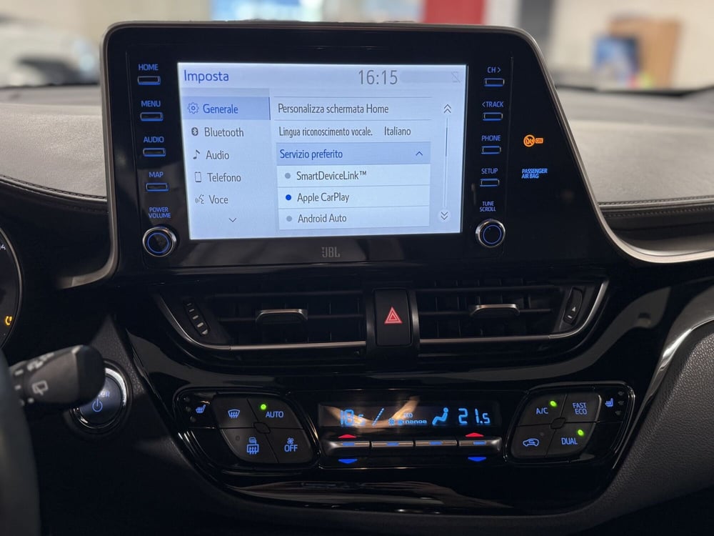 Toyota Toyota C-HR usata a Brescia (10)