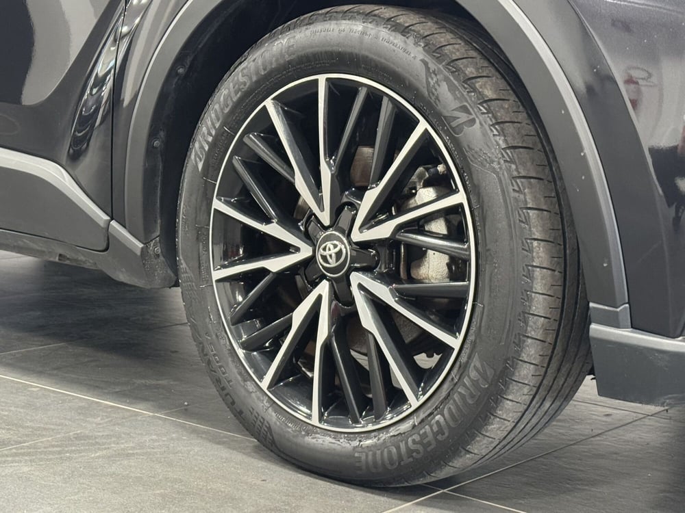 Toyota Toyota C-HR usata a Brescia (8)
