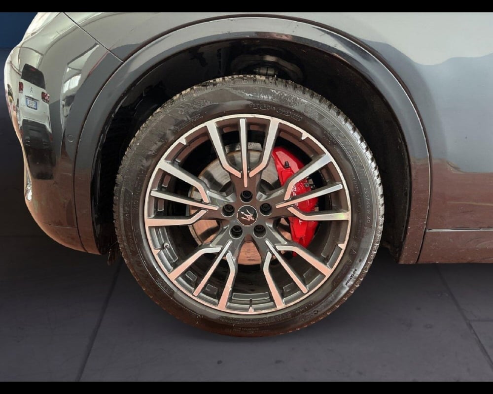 Maserati Grecale usata a Torino (17)