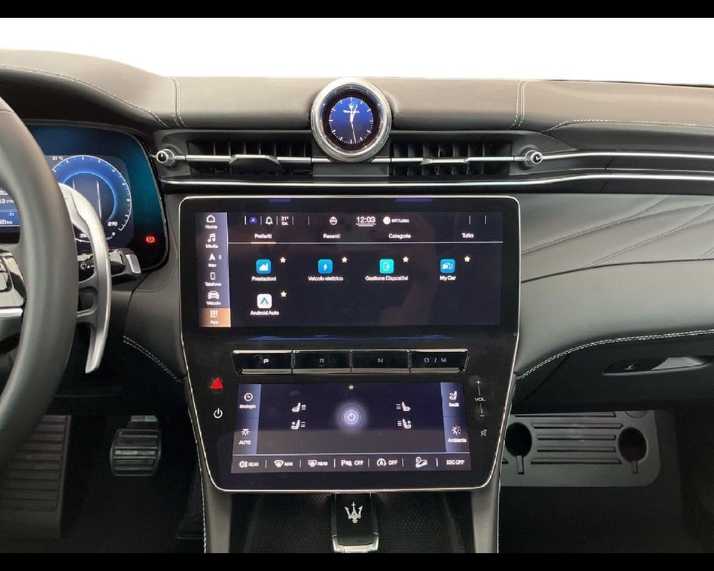 Maserati Grecale usata a Torino (7)