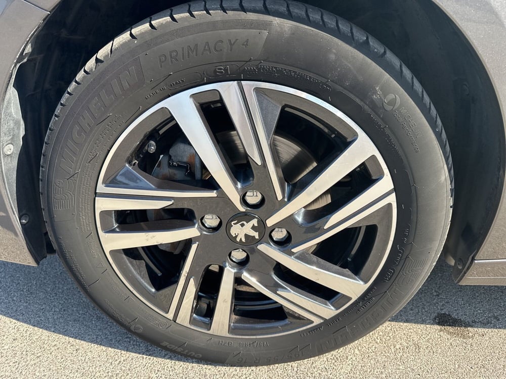 Peugeot 208 usata a Siracusa (5)