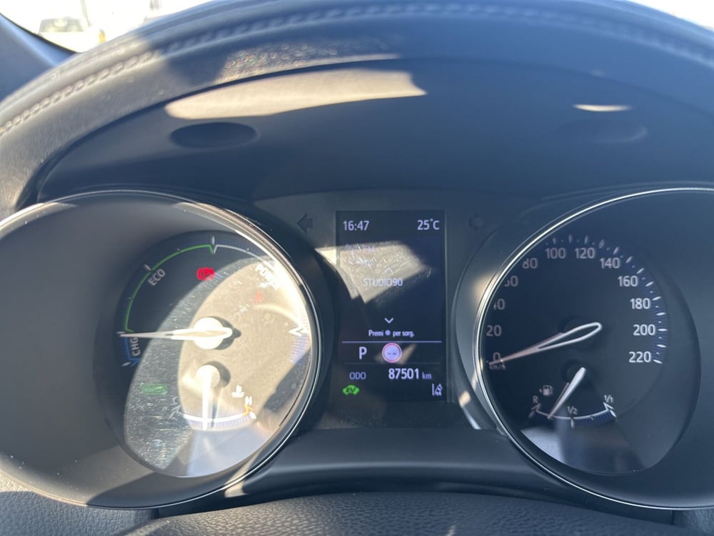 Toyota Toyota C-HR usata a Siracusa (12)