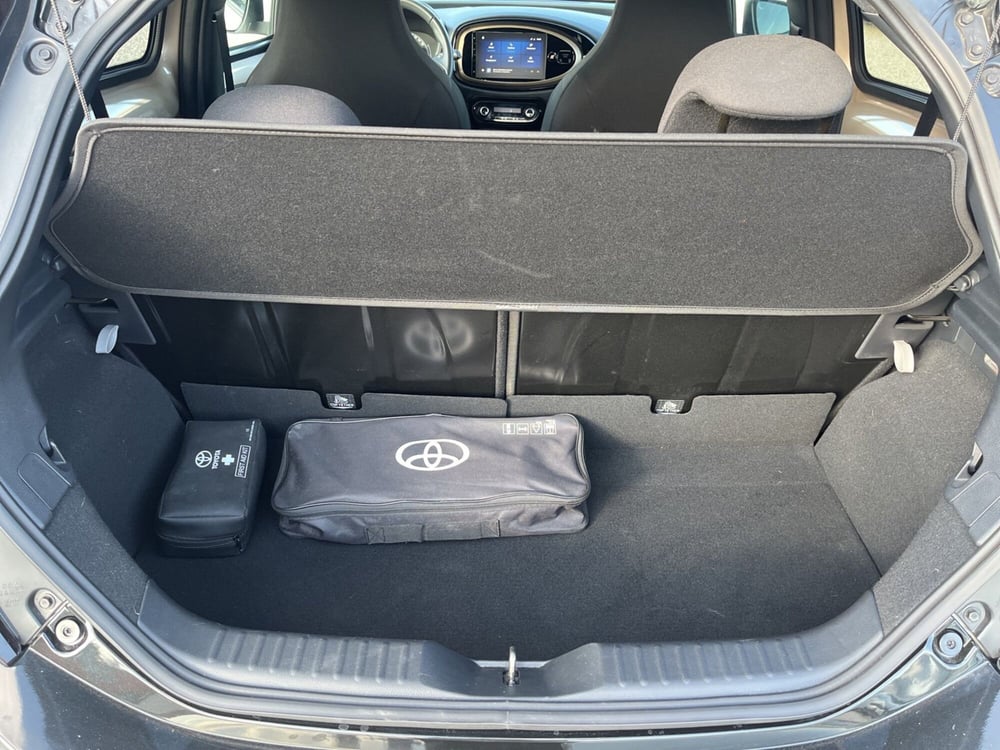 Toyota Aygo X usata a Ragusa (6)