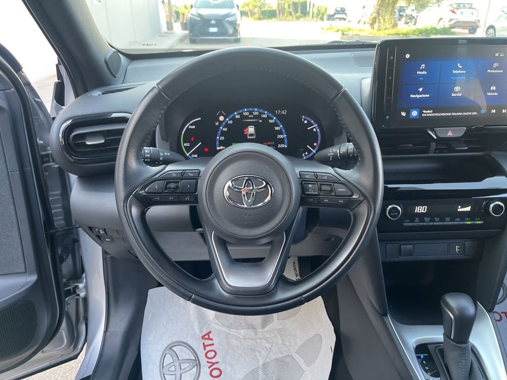 Toyota Yaris Cross usata a Ragusa (11)
