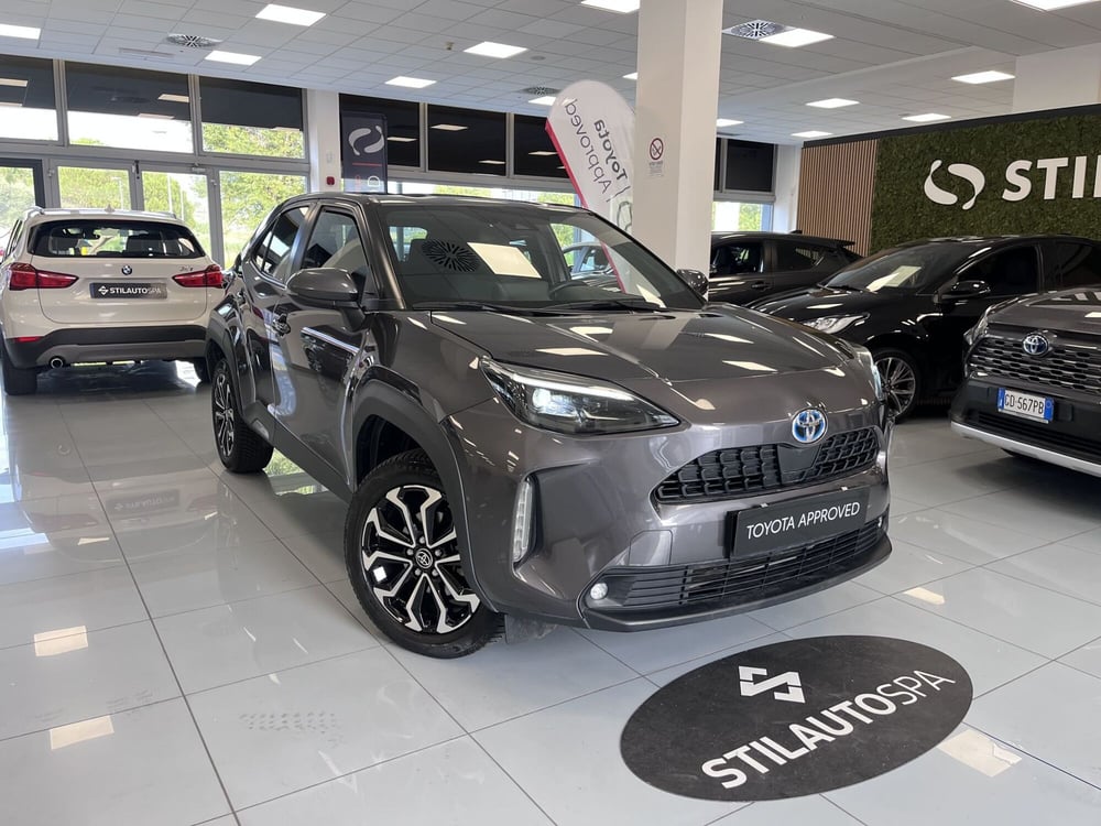 Toyota Yaris Cross usata a Prato (3)