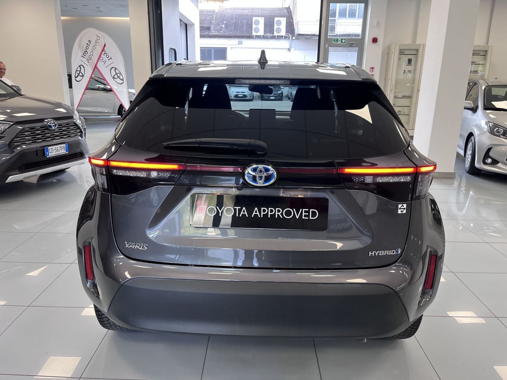 Toyota Yaris Cross usata a Prato (5)