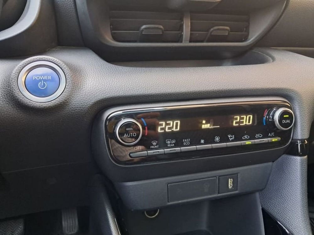 Toyota Yaris Cross usata a Cagliari (19)