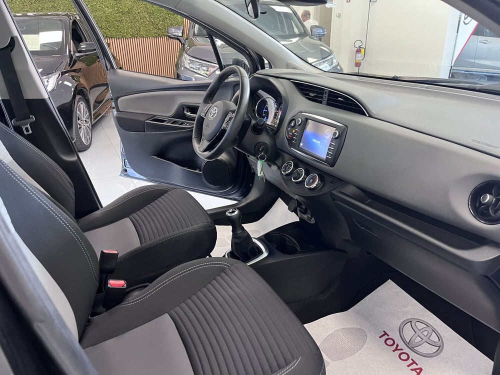 Toyota Yaris usata a Prato (7)