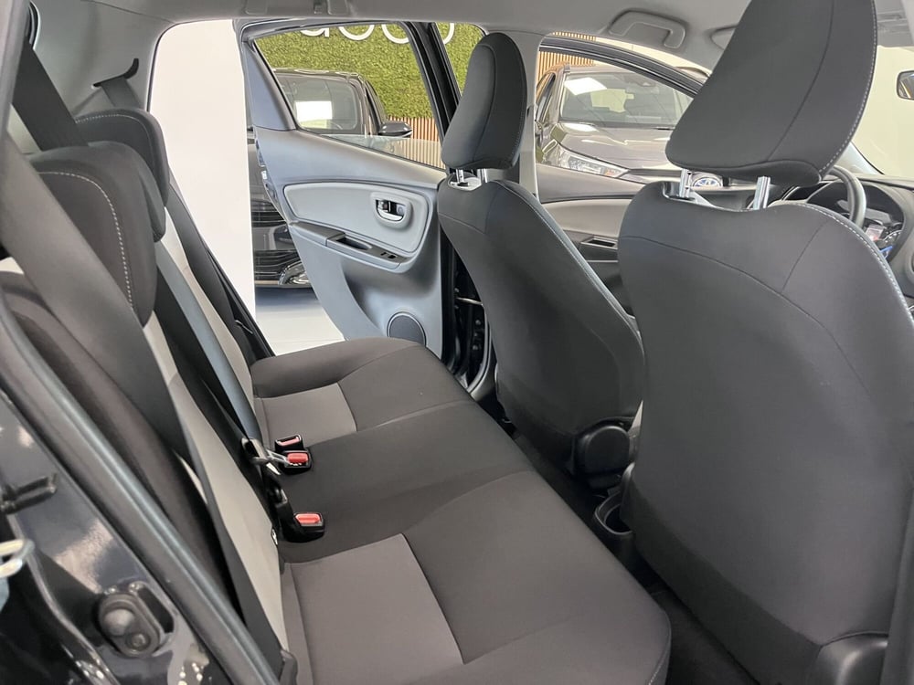 Toyota Yaris usata a Prato (8)