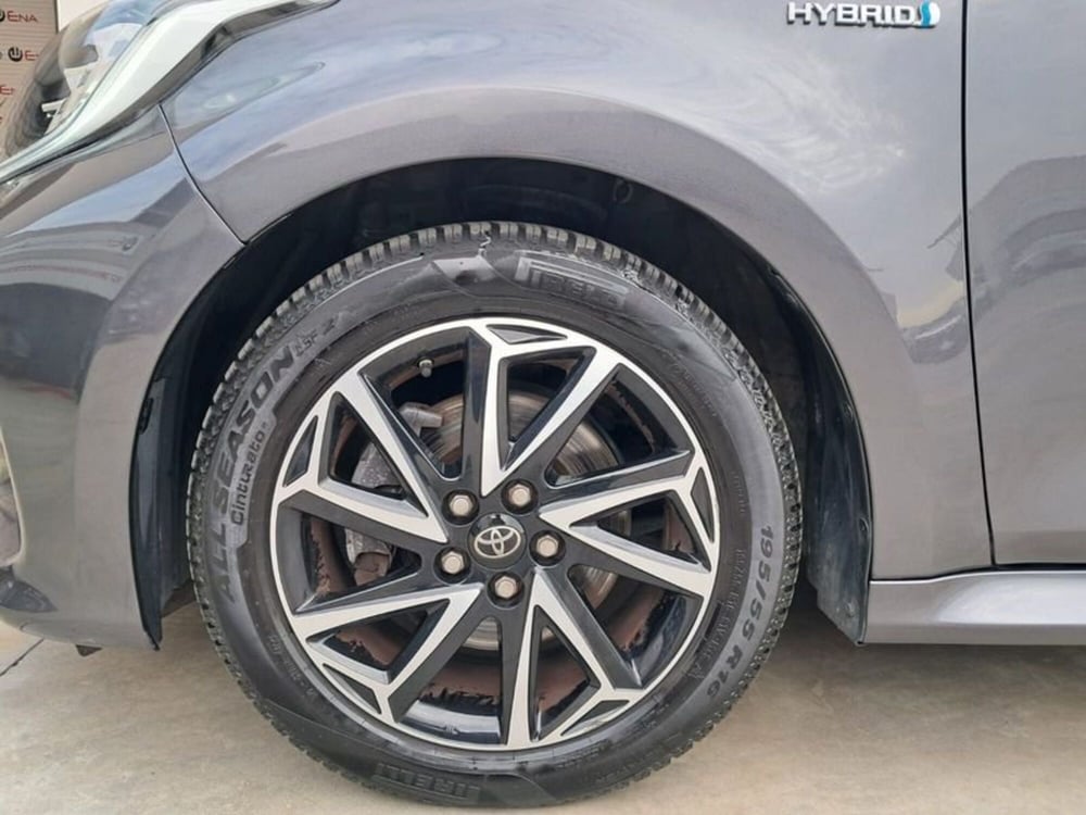 Toyota Yaris Cross usata a Cagliari (8)