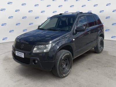 Suzuki Grand Vitara 1.9 DDiS 5 porte Crossover del 2007 usata a Pistoia