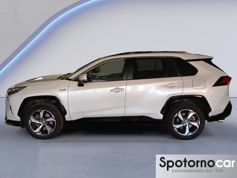 Toyota Rav4 nuova a Milano (2)