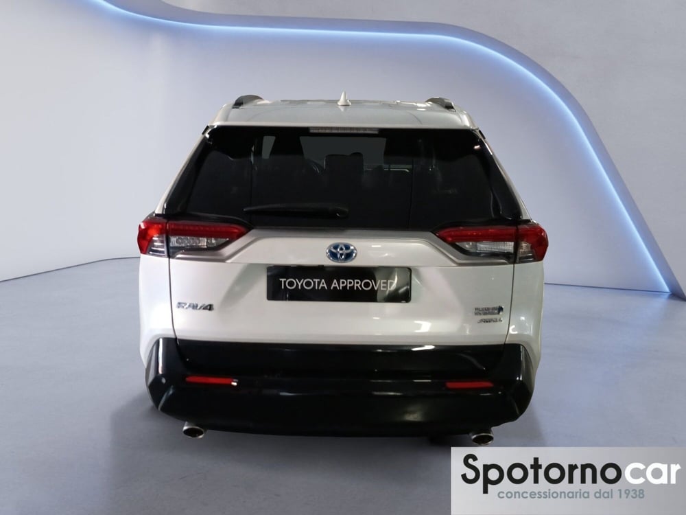 Toyota Rav4 nuova a Milano (4)