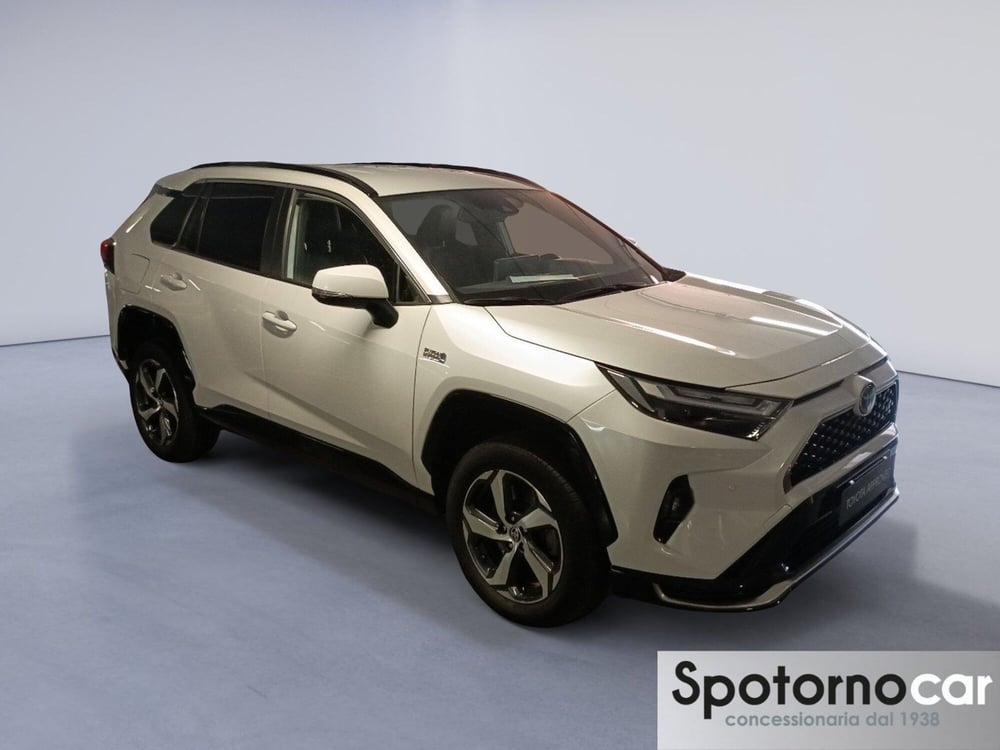 Toyota Rav4 nuova a Milano (7)
