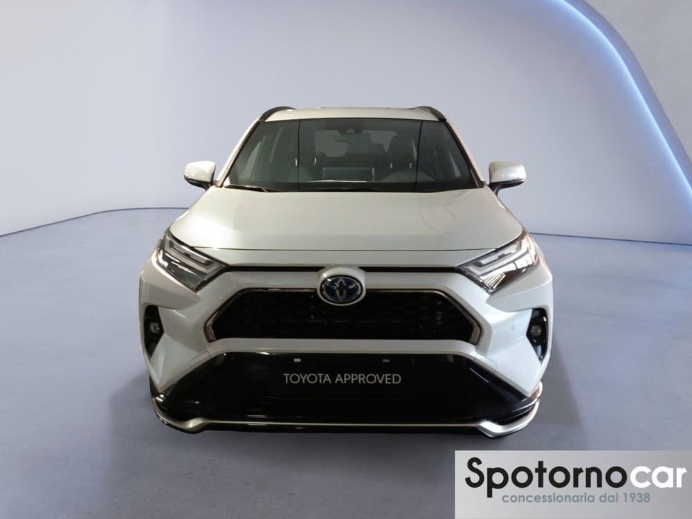Toyota Rav4 nuova a Milano (8)