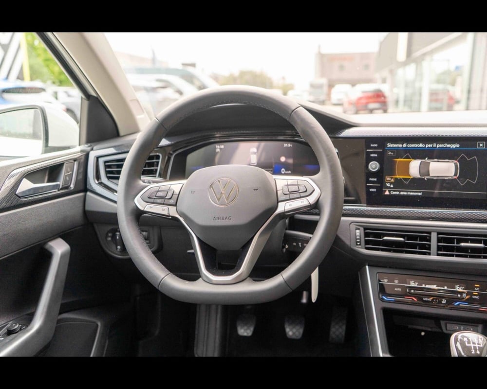 Volkswagen Polo nuova a Treviso (9)