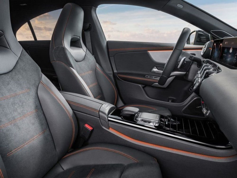 Mercedes-Benz CLA nuova a Pisa (2)