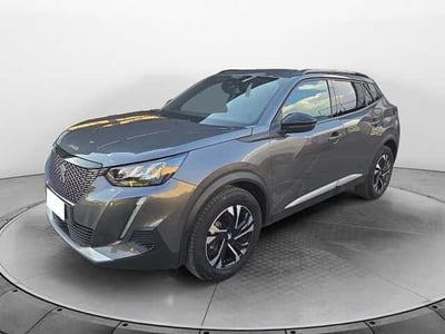 Peugeot 2008 PureTech 100 S&amp;S Allure Pack del 2022 usata a Siena