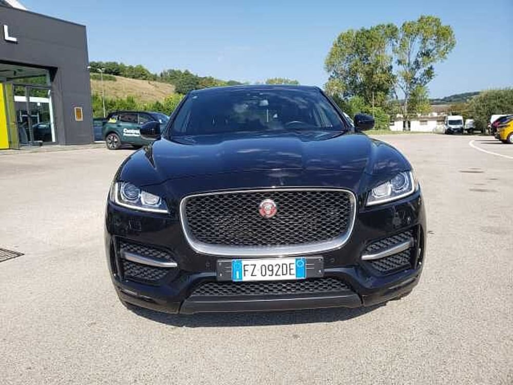 Jaguar F-Pace usata a Pesaro-Urbino (2)
