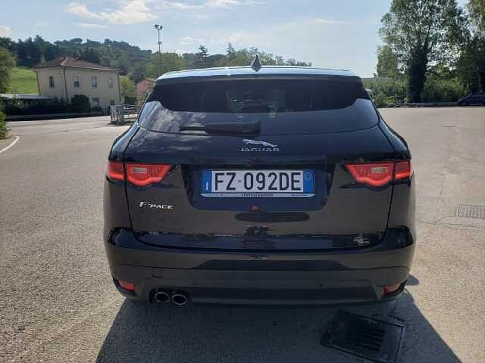 Jaguar F-Pace usata a Pesaro-Urbino (5)