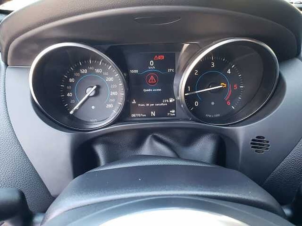 Jaguar F-Pace usata a Pesaro-Urbino (9)