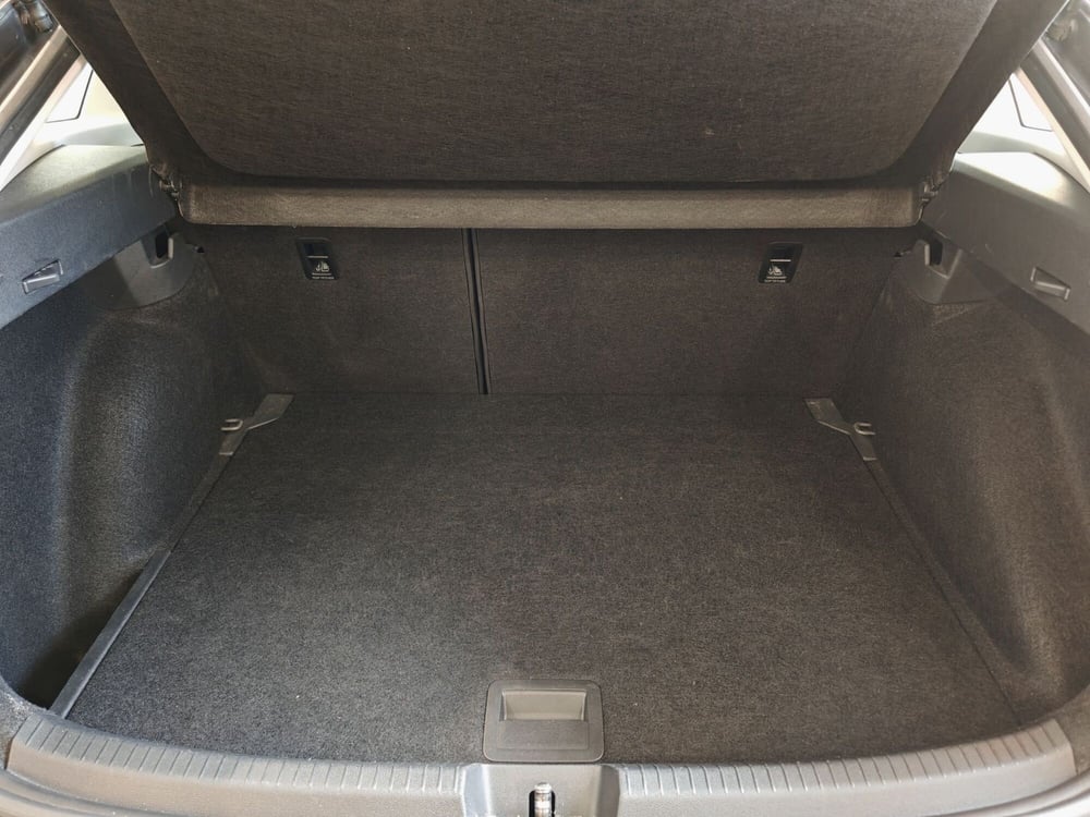 Volkswagen Taigo usata a Palermo (16)