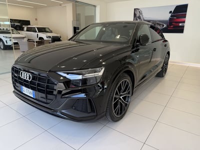 Audi Q8 Q8 50 TDI 286 CV quattro tiptronic Sport del 2023 usata a Latina