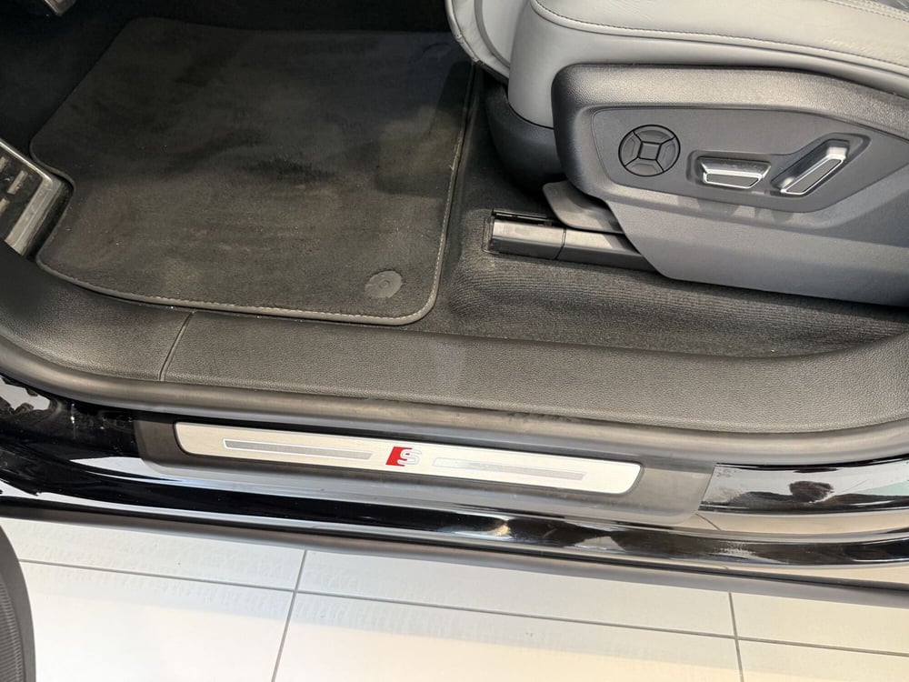 Audi Q8 usata a Latina (12)