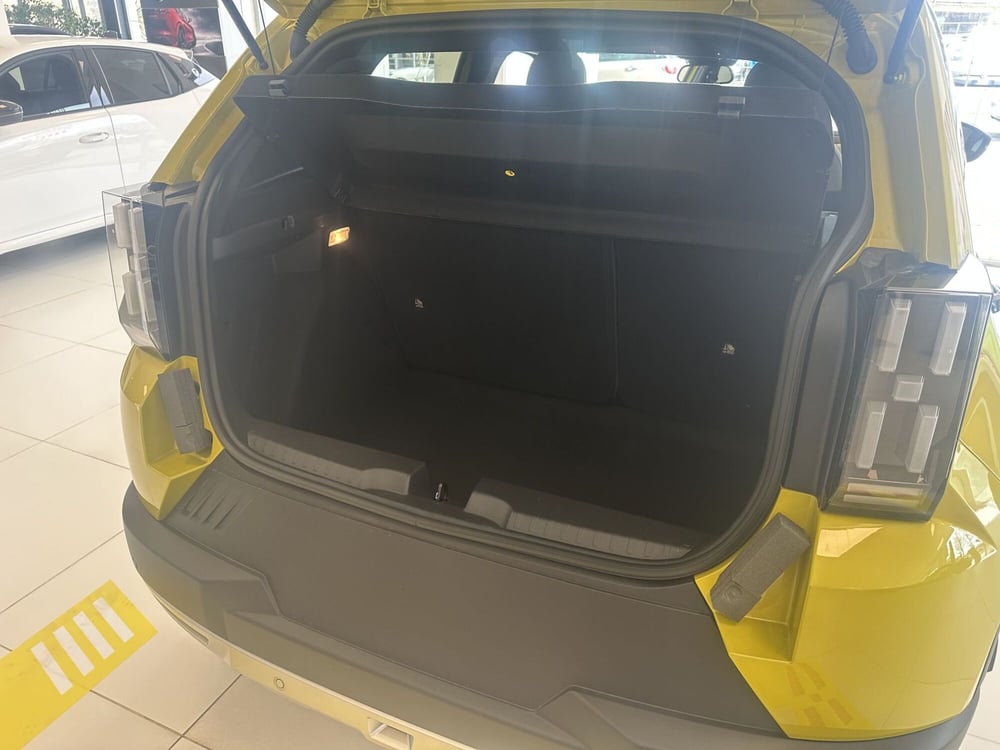 Fiat Grande Panda nuova a Milano (10)