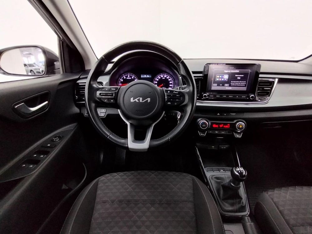 Kia Rio usata a Como (10)