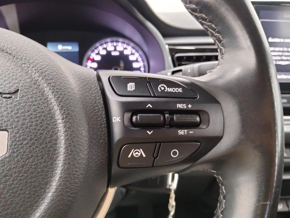 Kia Rio usata a Como (11)