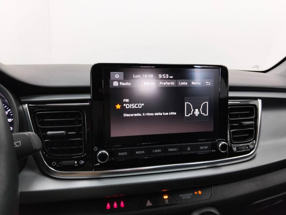 Kia Rio usata a Como (13)