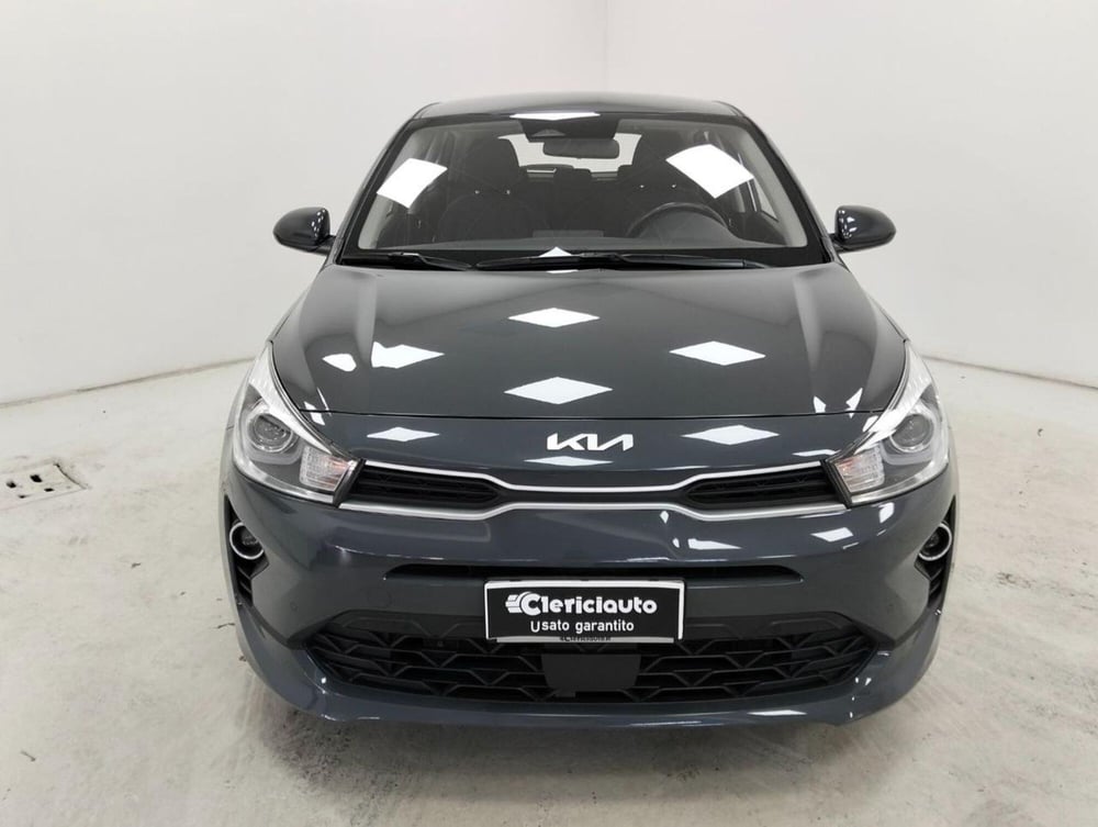 Kia Rio usata a Como (6)