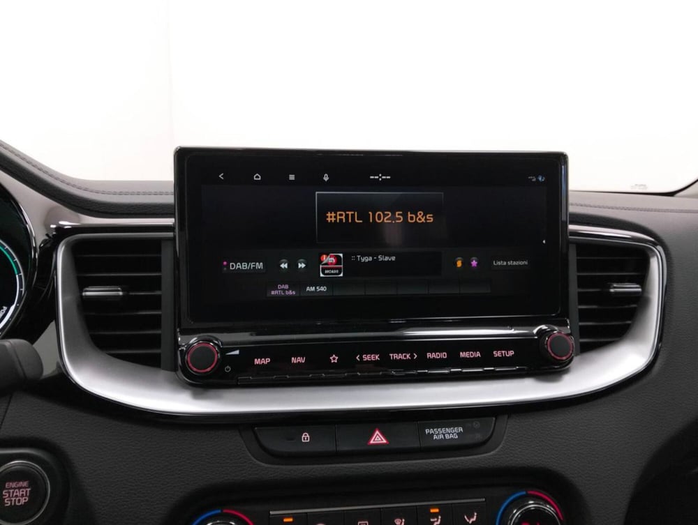 Kia XCeed usata a Como (14)