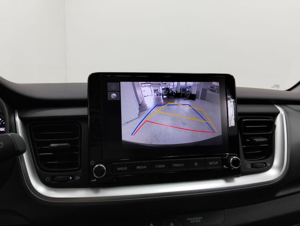 Kia Stonic usata a Como (16)